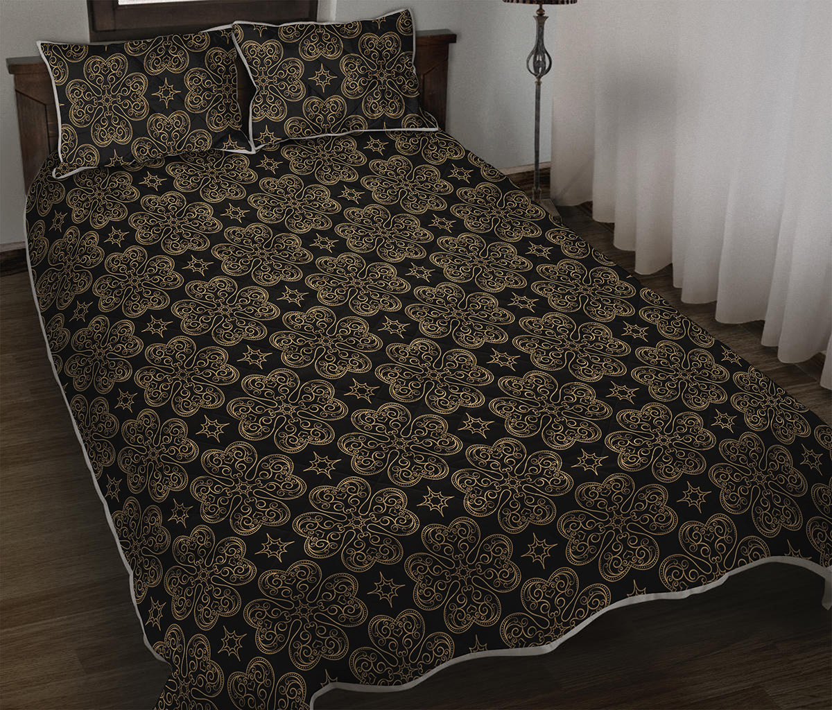 Gold Clover St. Patrick's Day Print Quilt Bed Set