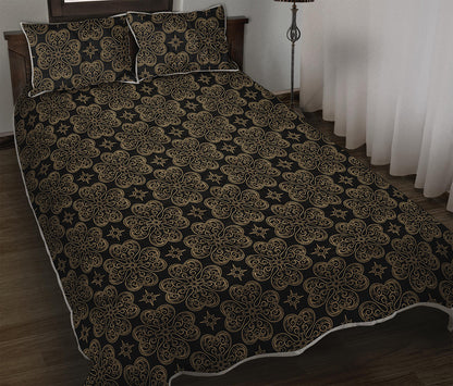 Gold Clover St. Patrick's Day Print Quilt Bed Set