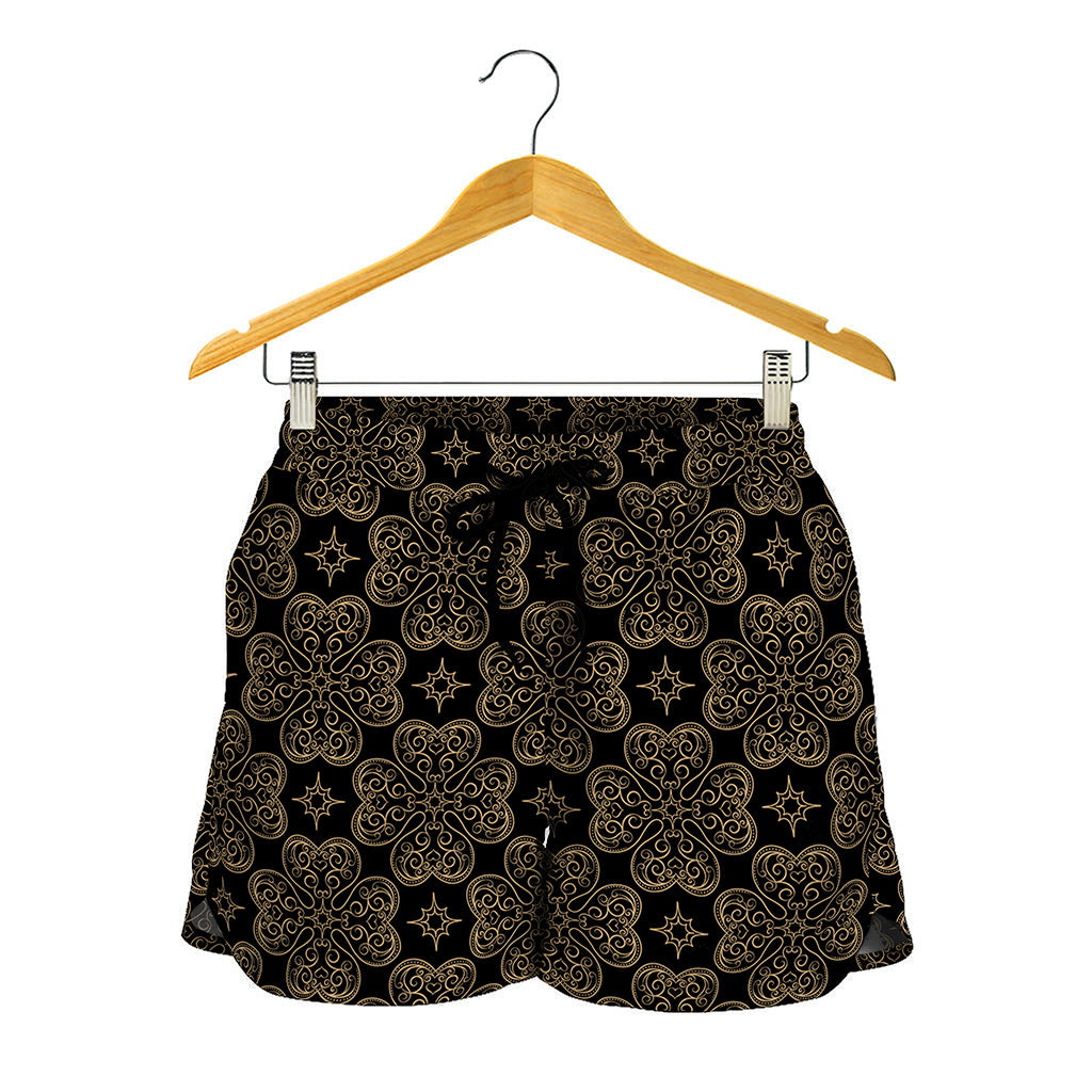 Gold Clover St. Patrick's Day Print Women's Shorts