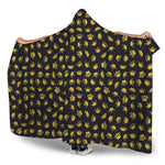 Gold Crown Pattern Print Hooded Blanket