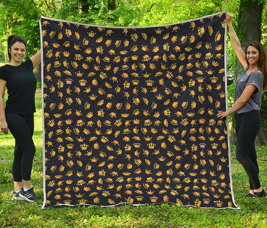 Gold Crown Pattern Print Quilt