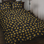 Gold Crown Pattern Print Quilt Bed Set