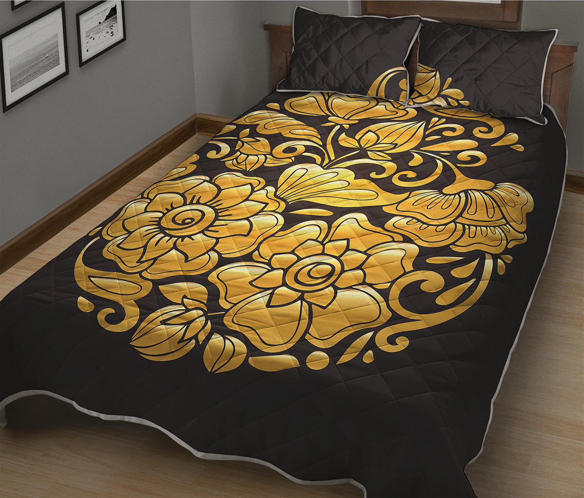 Gold Easter Egg Print Quilt Bed Set