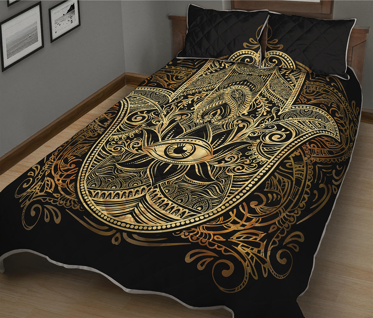 Gold Hamsa Hand Print Quilt Bed Set