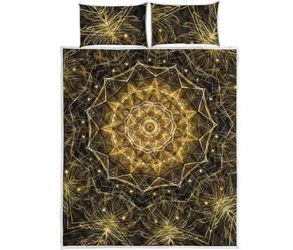 Gold Kaleidoscope Print Quilt Bed Set