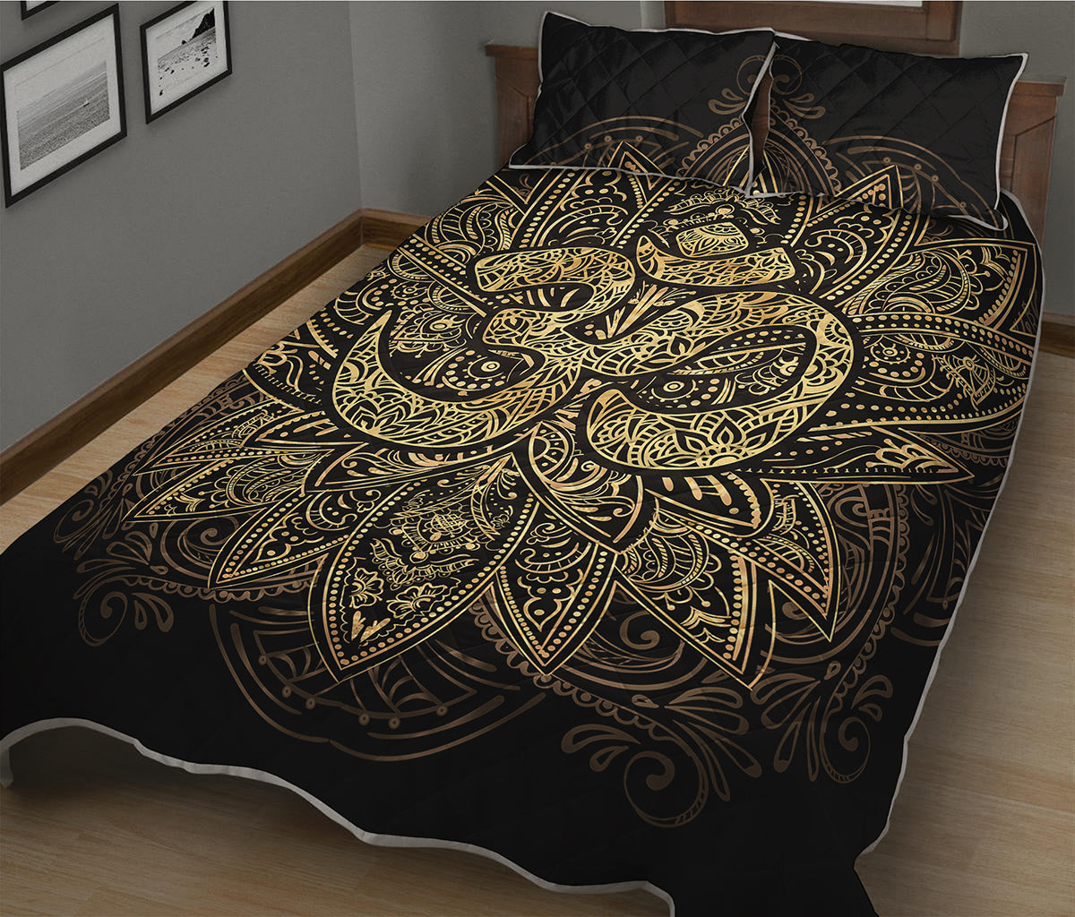 Gold Om Lotus Print Quilt Bed Set