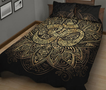 Gold Om Lotus Print Quilt Bed Set