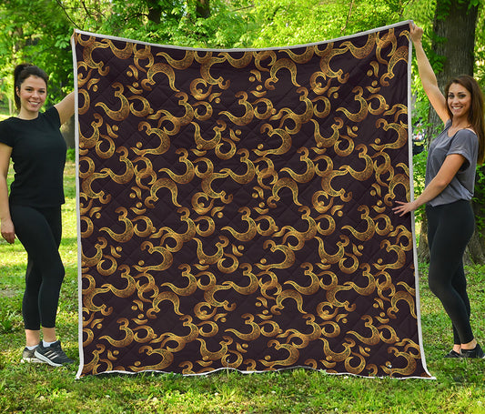 Gold Om Symbol Pattern Print Quilt