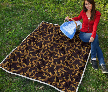Gold Om Symbol Pattern Print Quilt