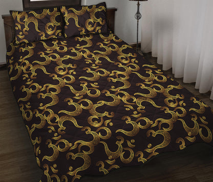 Gold Om Symbol Pattern Print Quilt Bed Set