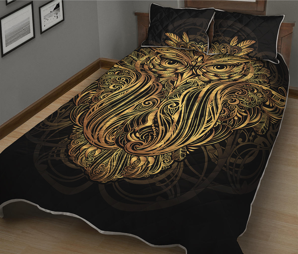 Gold Owl Spirit Print Quilt Bed Set