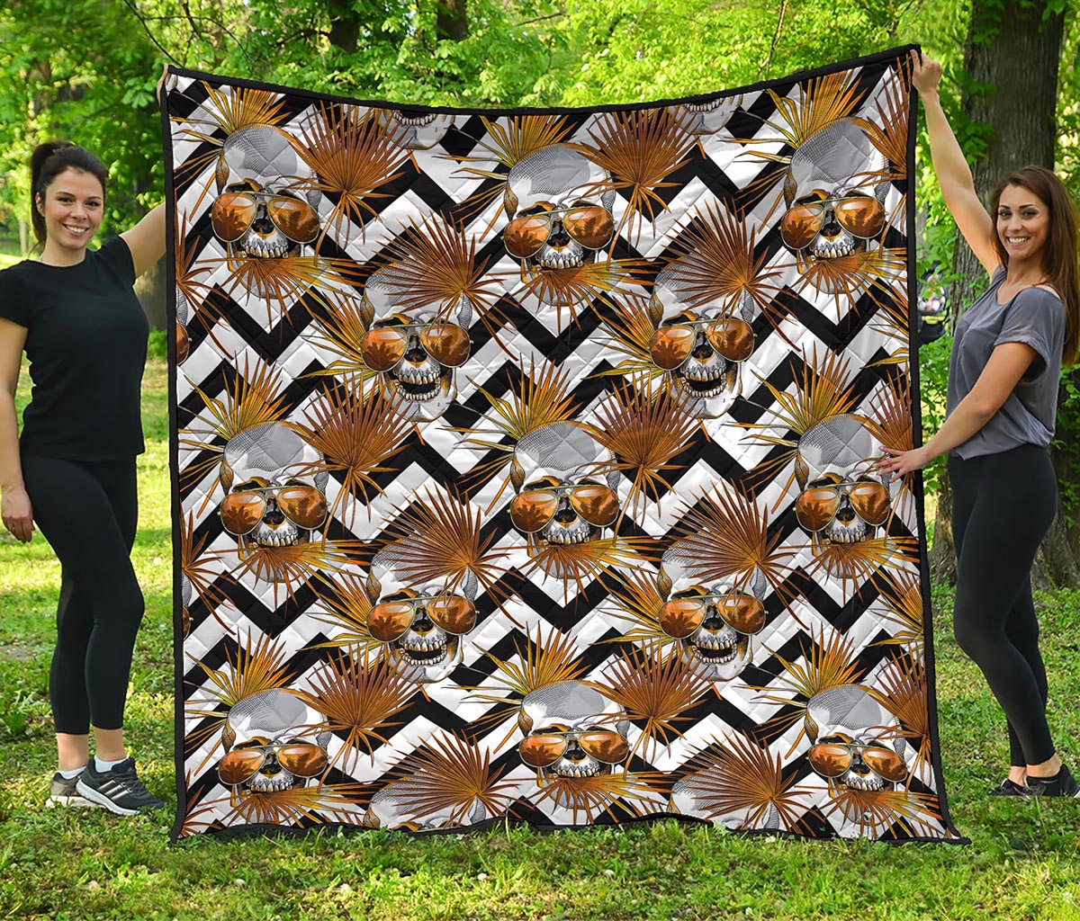 Gold Tropical Skull Pattern Print Quilt