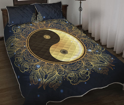 Gold Yin Yang Mandala Print Quilt Bed Set