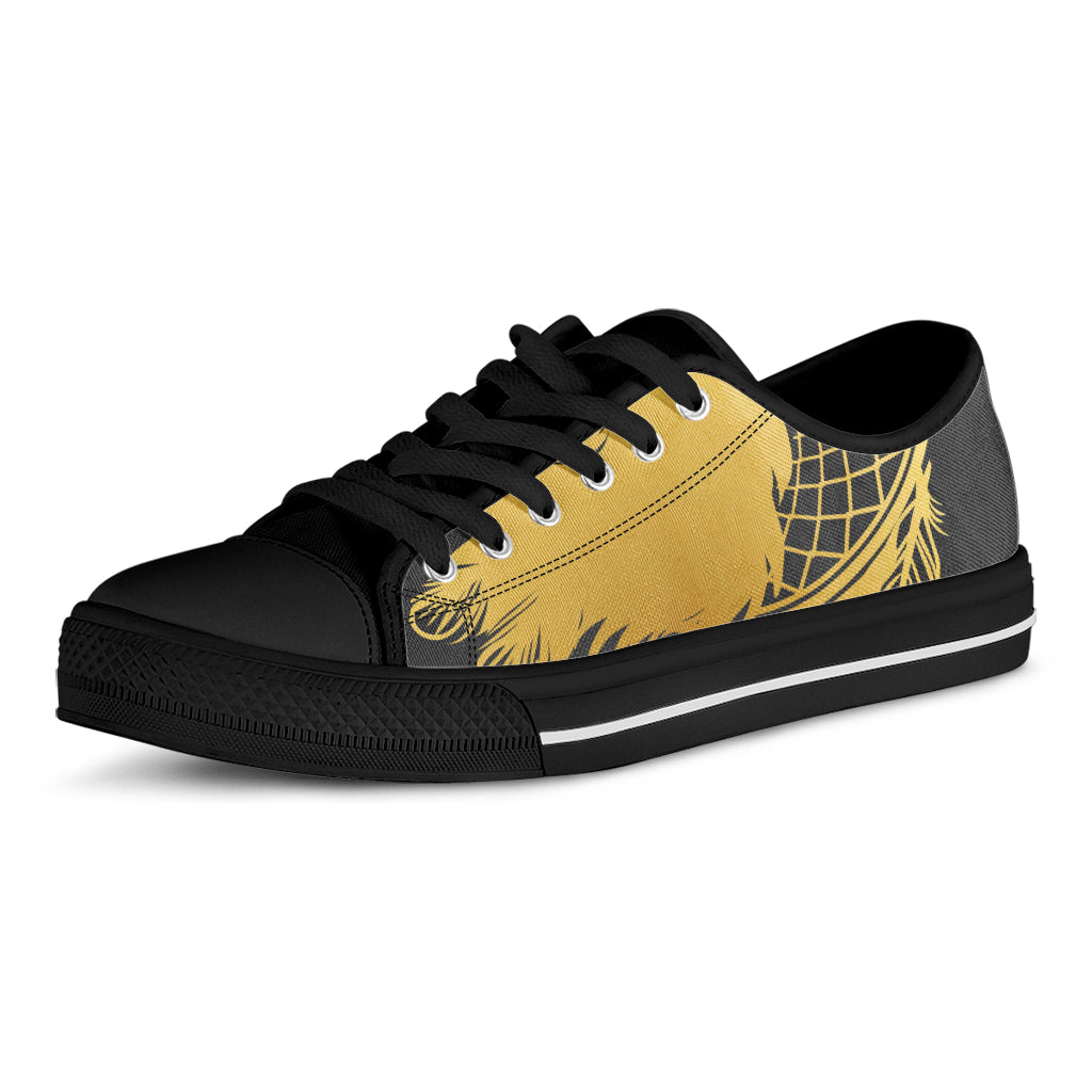 Golden Bohemian Howling Wolf Print Black Low Top Shoes 