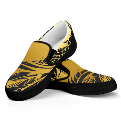Golden Bohemian Howling Wolf Print Black Slip On Shoes