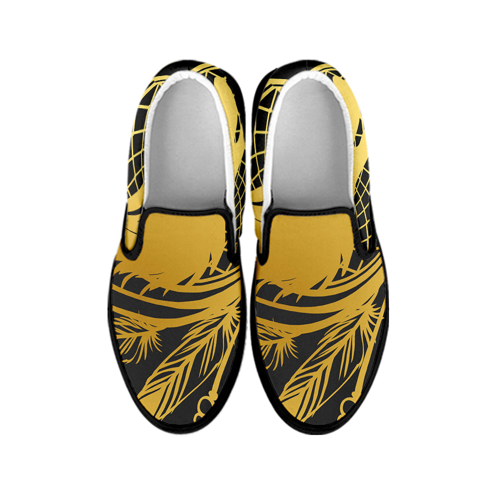 Golden Bohemian Howling Wolf Print Black Slip On Shoes