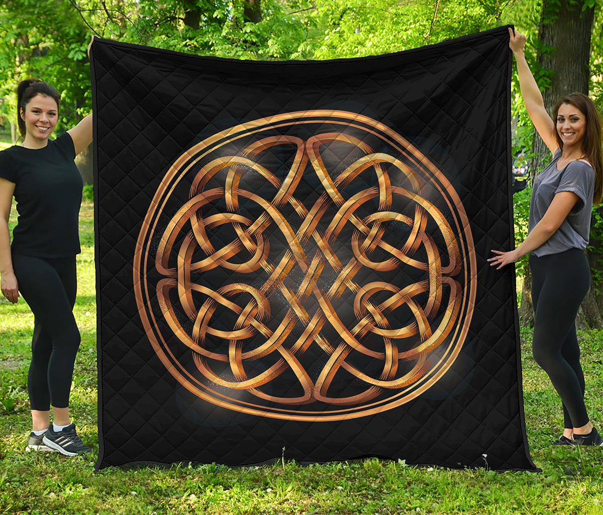 Golden Celtic Knot Print Quilt