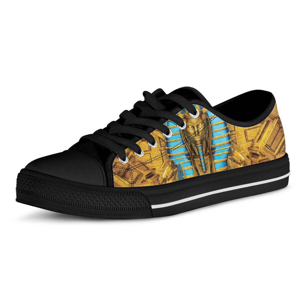 Golden Egyptian Pharaoh Print Black Low Top Shoes