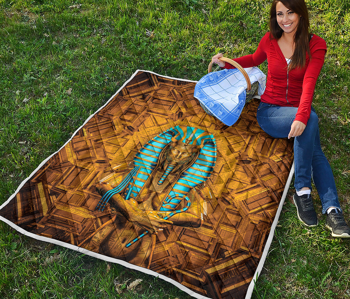 Golden Egyptian Pharaoh Print Quilt