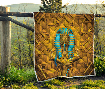 Golden Egyptian Pharaoh Print Quilt