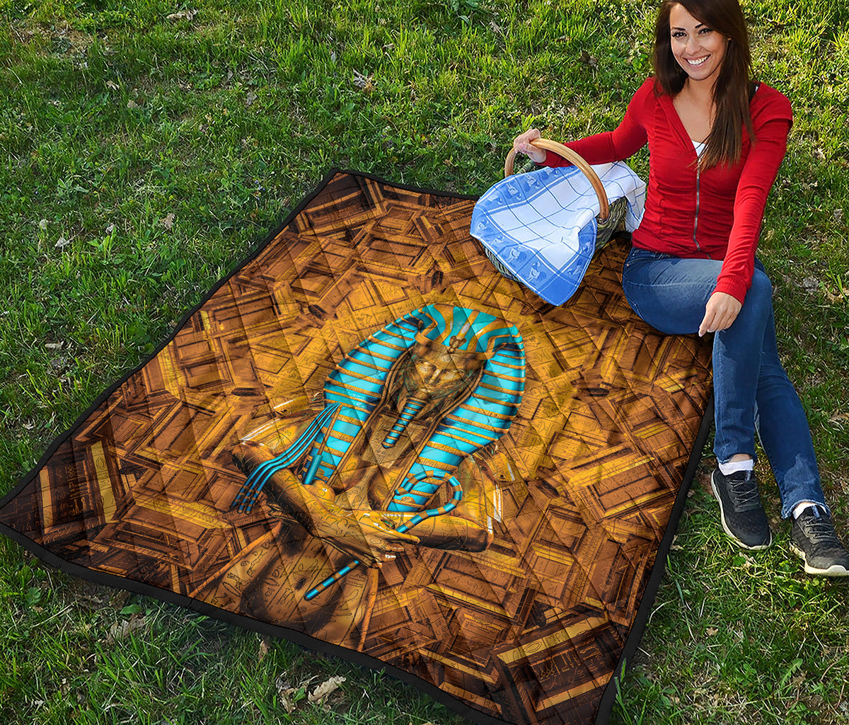 Golden Egyptian Pharaoh Print Quilt