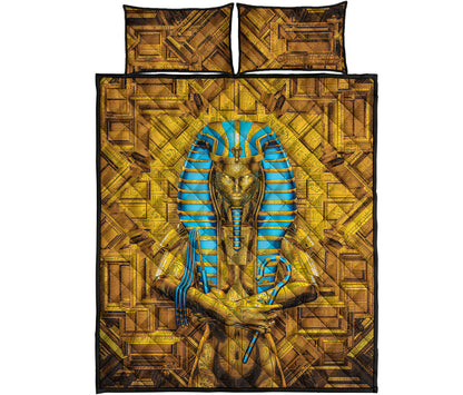 Golden Egyptian Pharaoh Print Quilt Bed Set