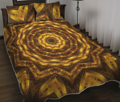 Golden Kaleidoscope Print Quilt Bed Set