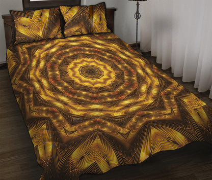 Golden Kaleidoscope Print Quilt Bed Set