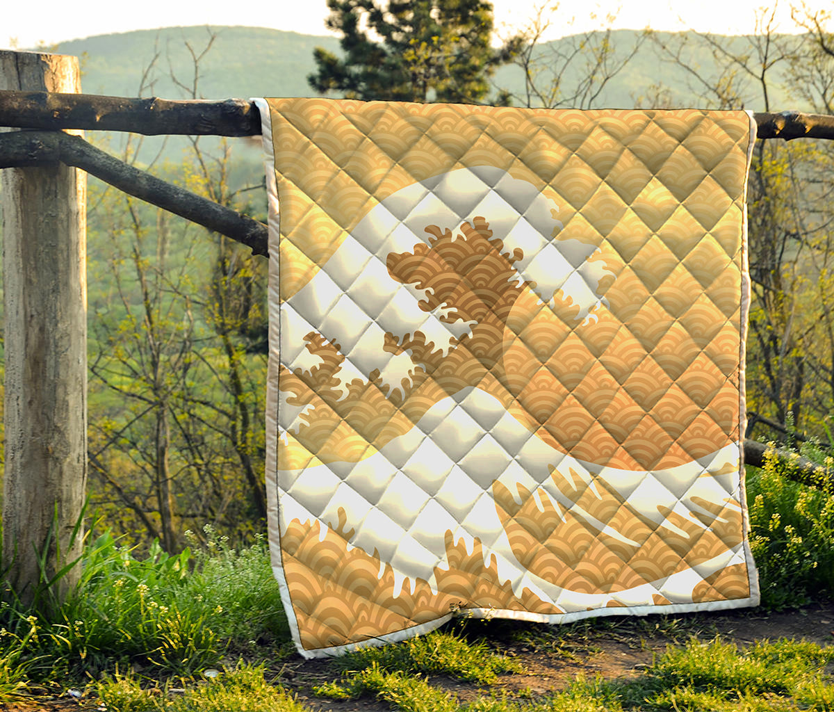 Golden Kanagawa Wave Print Quilt