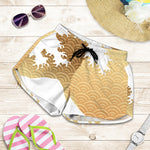 Golden Kanagawa Wave Print Women's Shorts