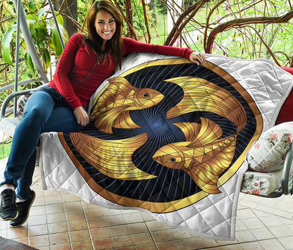 Golden Pisces Zodiac Sign Print Quilt