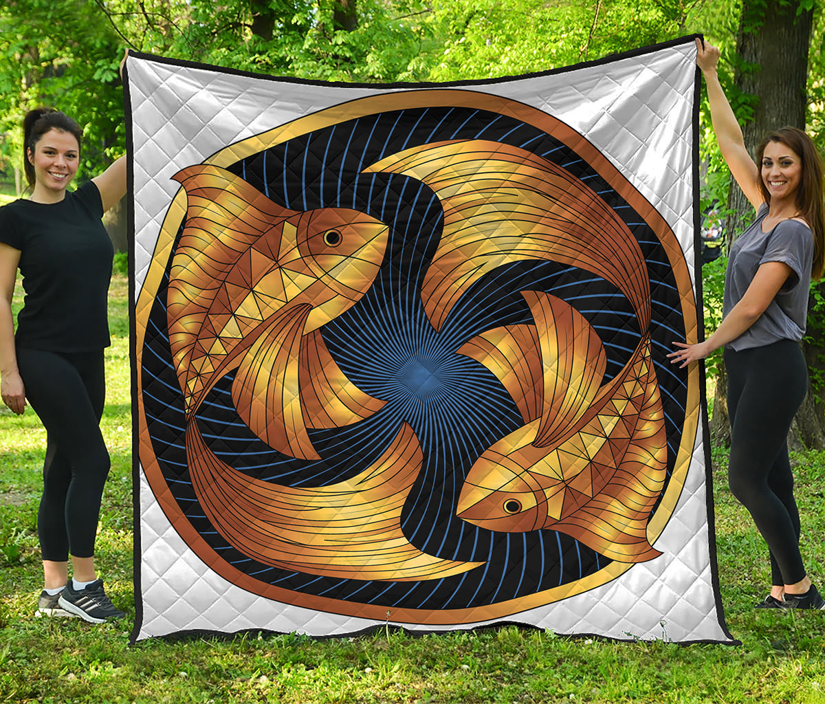 Golden Pisces Zodiac Sign Print Quilt