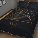 Golden Pyramid Print Quilt Bed Set