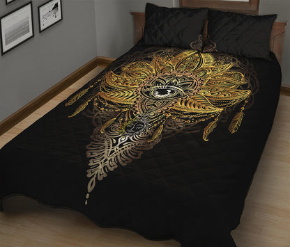 Golden Spiritual Lotus Print Quilt Bed Set