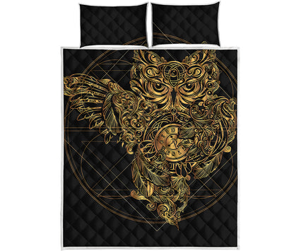 Golden Spiritual Owl Print Quilt Bed Set