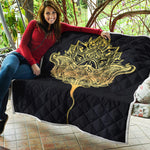 Golden Spiritual Stingray Print Quilt