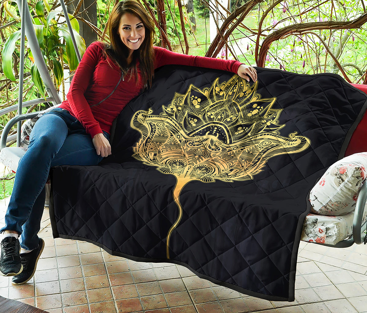 Golden Spiritual Stingray Print Quilt
