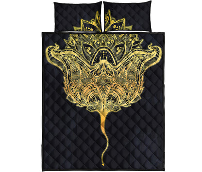 Golden Spiritual Stingray Print Quilt Bed Set