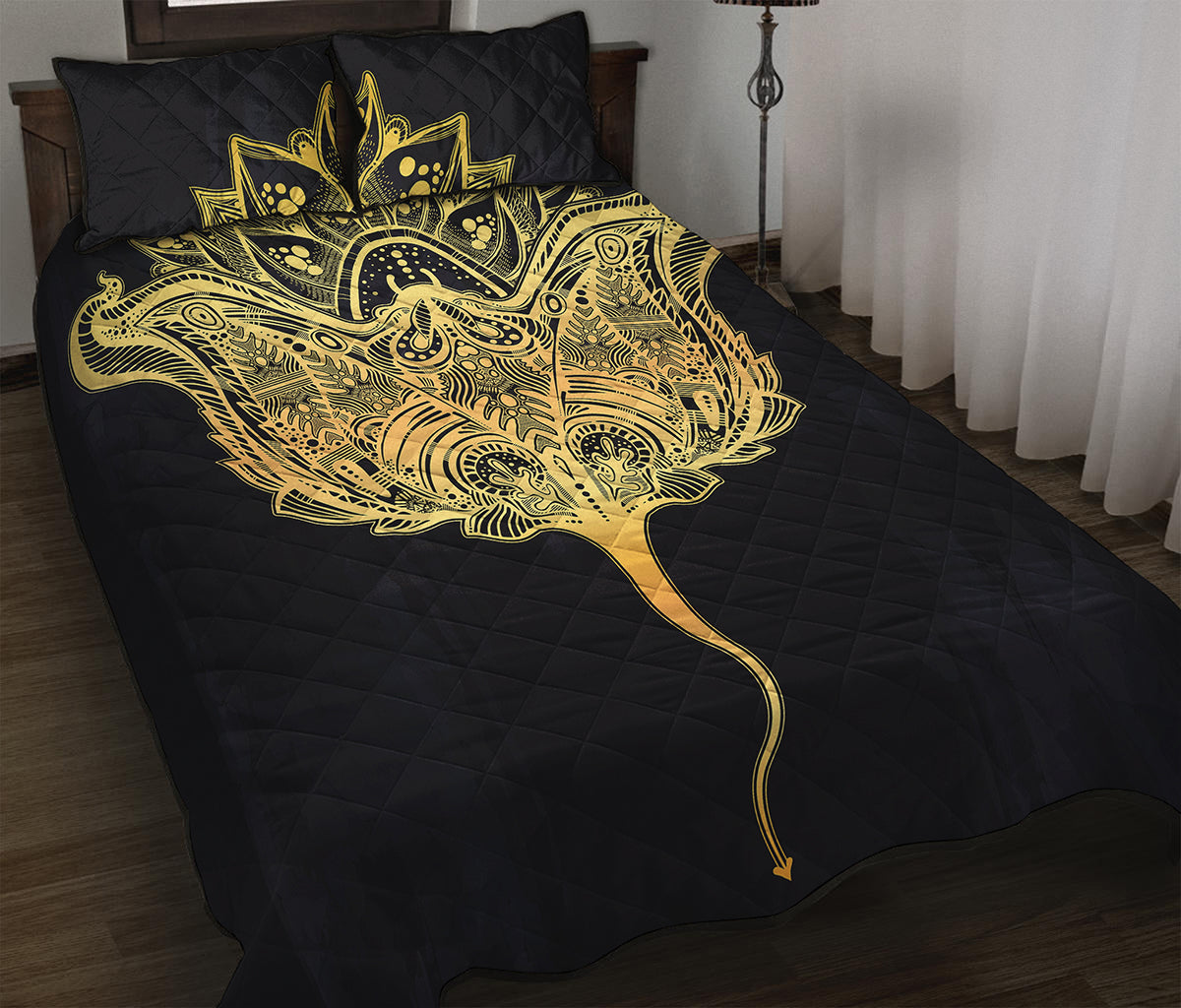 Golden Spiritual Stingray Print Quilt Bed Set