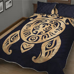 Golden Tribal Sea Turtle Print Quilt Bed Set