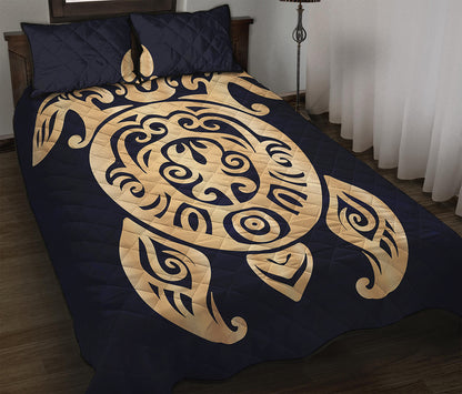 Golden Tribal Sea Turtle Print Quilt Bed Set
