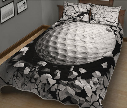 Golf Ball Breaking Wall Print Quilt Bed Set