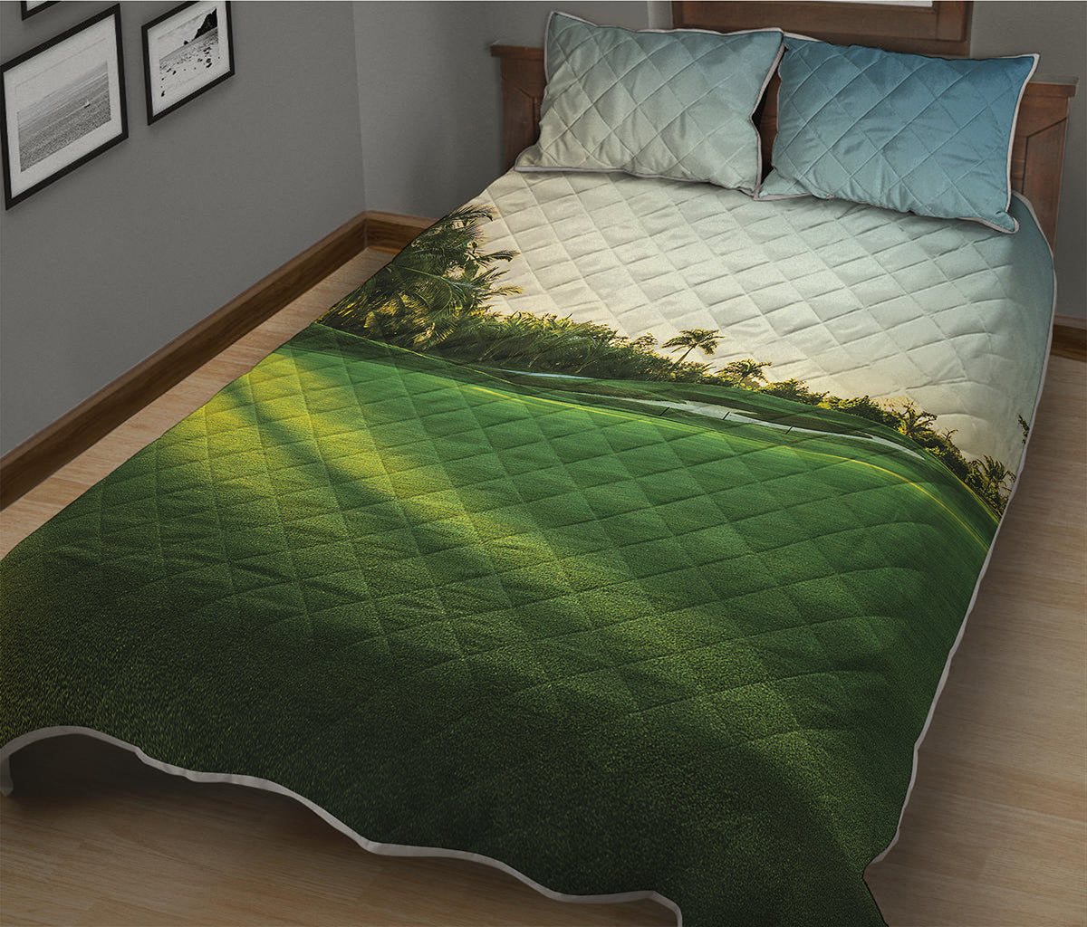 Golf Course Print Quilt Bed Set