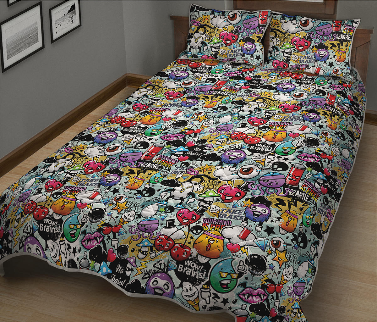 Graffiti Cartoon Characters Print Quilt Bed Set