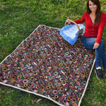 Graffiti Donut Pattern Print Quilt