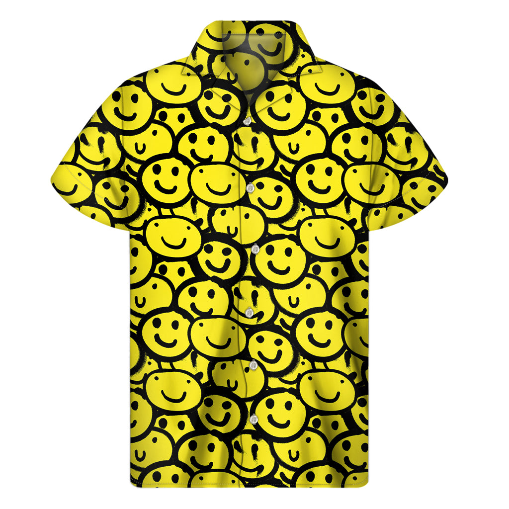 Graffiti Happy Emoji Pattern Print Men's Short Sleeve Shirt