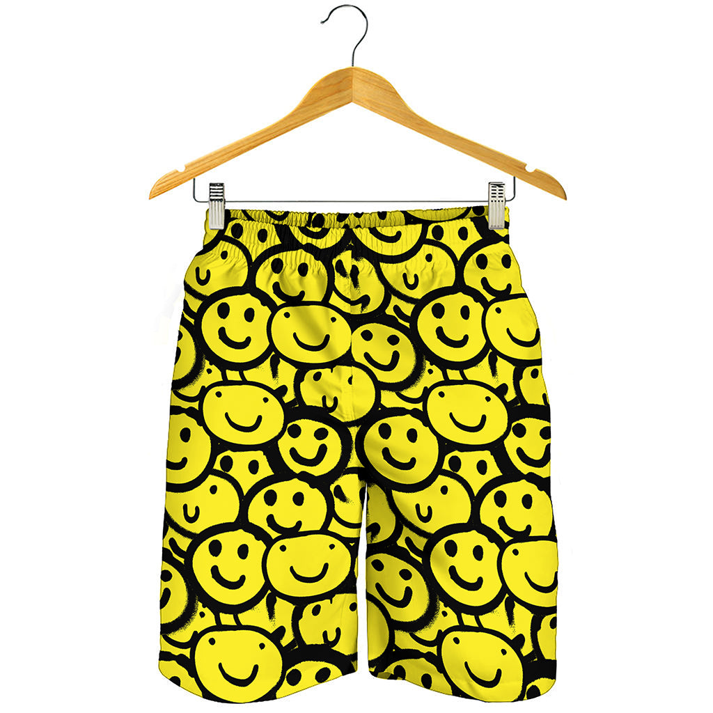 Graffiti Happy Emoji Pattern Print Men's Shorts