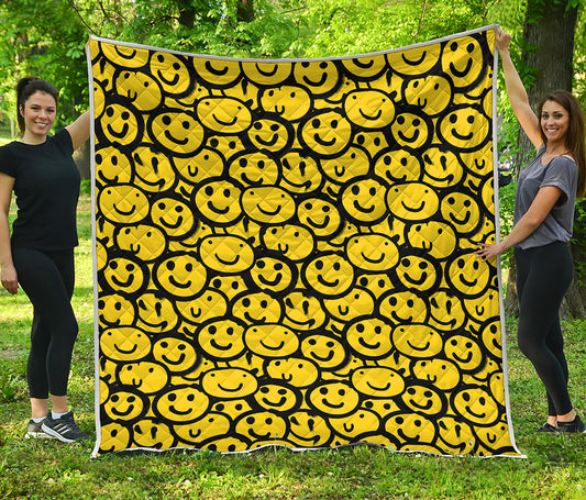 Graffiti Happy Emoji Pattern Print Quilt