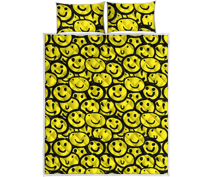 Graffiti Happy Emoji Pattern Print Quilt Bed Set
