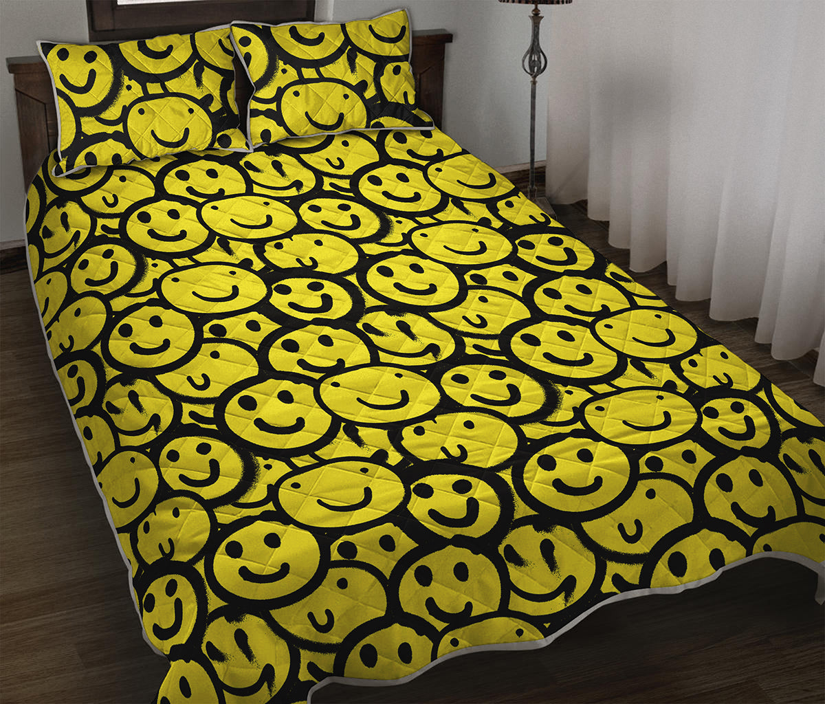 Graffiti Happy Emoji Pattern Print Quilt Bed Set
